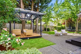 25733 SE 39th St, Sammamish, WA 98029 - Photo 3