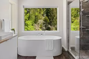 8586 121st Pl SE, Newcastle, WA 98056 - Photo 21