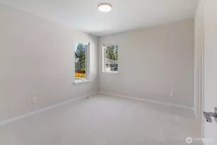 8586 121st Pl SE, Newcastle, WA 98056 - Photo 27
