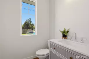 9711 McKinley Ave E, Tacoma, WA 98445 - Photo 11