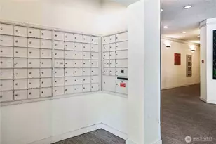 2201 3rd Ave, Seattle, WA 98121 - Photo 31