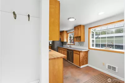 4243 Timberline Road, Clinton, WA 98236 - Photo 5