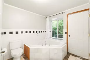 4243 Timberline Rd, Clinton, WA 98236 - Photo 17