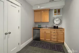 721 18th Ave E, Seattle, WA 98112 - Photo 35