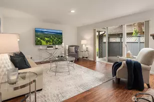 2231 Sahalee Dr E, Sammamish, WA 98074 - Photo 13