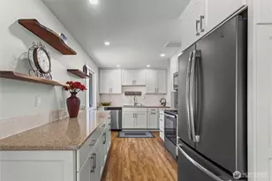 29718 3rd Ave S, Federal Way, WA 98003 - Photo 9