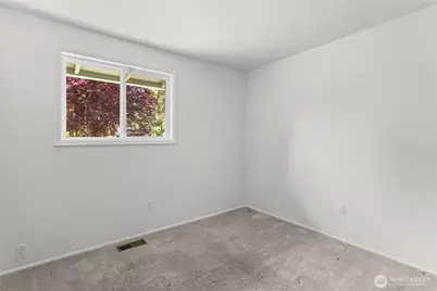 29718 3rd Avenue S, Federal Way, WA 98003 - Photo 31