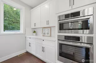 19535 53rd Ave NE, Lake Forest Park, WA 98155 - Photo 3