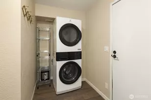 750 N 143rd St, Seattle, WA 98133 - Photo 13