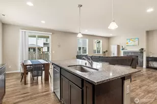 9079 Buttercup St SE, Tumwater, WA 98501 - Photo 9