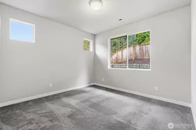 15249 NE Woodland Place, Woodinville, WA 98072 - Photo 31