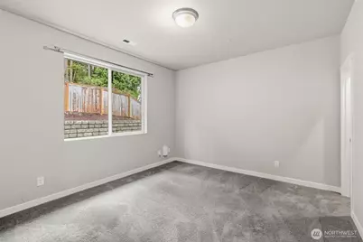 15249 NE Woodland Place, Woodinville, WA 98072 - Photo 29