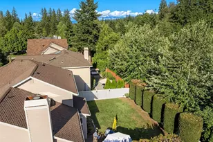 4256 255th Pl SE, Sammamish, WA 98029 - Photo 11