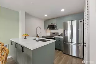 3815 131st Ln SE, Bellevue, WA 98006 - Photo 9