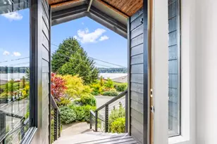 1002 NE Holm Ct, Poulsbo, WA 98370 - Photo 5