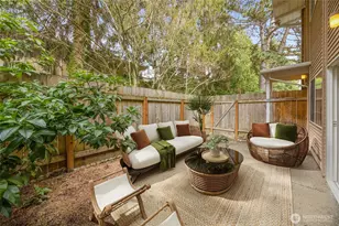 12211 SE 59th St, Bellevue, WA 98006 - Photo 19
