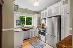 2309 10th Ave E, Seattle, WA 98102 - Photo 7