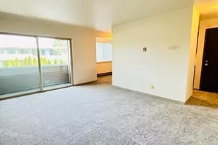 5631 Hwy Pl, Everett, WA 98203 - Photo 3