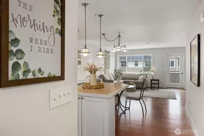 13203 97th Avenue E #301, Puyallup, WA 98373 - Photo 3