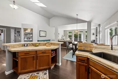 8541 28th Way SE, Olympia, WA 98513 - Photo 9