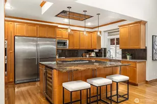 1883 145th Pl SE, Bellevue, WA 98007 - Photo 9