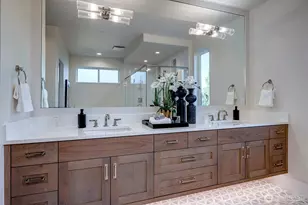 3036 67th Ave SE, Mercer Island, WA 98040 - Photo 17