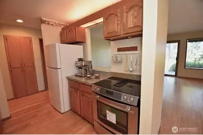 8230 53rd Avenue W #812, Mukilteo, WA 98275 - Photo 17