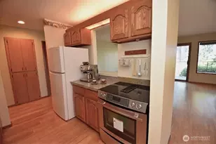 8230 53rd Ave W, Mukilteo, WA 98275 - Photo 17