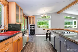 621 Westcott Dr, Friday Harbor, WA 98250 - Photo 7