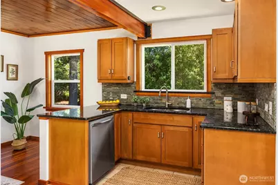10308 SW 116th Avenue, Vashon, WA 98070 - Photo 17
