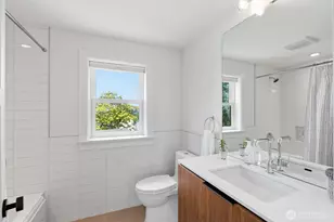 5815 Ann Arbor Ave NE, Seattle, WA 98105 - Photo 23