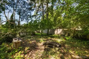 31 E Village View Dr, Allyn, WA 98524 - Photo 27