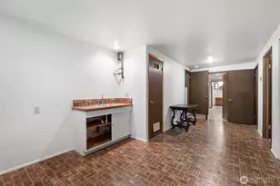 31 E Village View Dr, Allyn, WA 98524 - Photo 25
