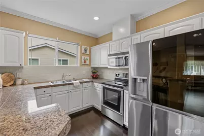 14915 38th Drive SE #R1140, Bothell, WA 98012 - Photo 17