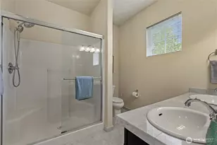 14915 38th Dr SE, Bothell, WA 98012 - Photo 31