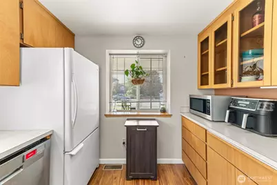 207 S 63rd Street, Tacoma, WA 98408 - Photo 13