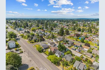 207 S 63rd Street, Tacoma, WA 98408 - Photo 31