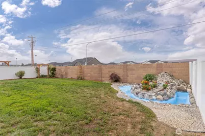 725 L St NE, Quincy, WA 98848 - Photo 17