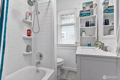 1404 S 2nd Street, Mount Vernon, WA 98273 - Photo 13