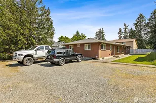 710 127th St S, Tacoma, WA 98444 - Photo 3