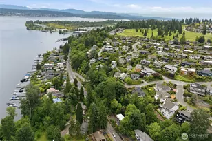 9007 Sand Point Way NE, Seattle, WA 98115 - Photo 33