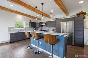 9007 Sand Point Way NE, Seattle, WA 98115 - Photo 21