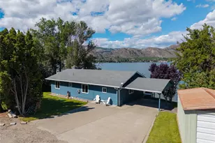111 Eastlake Rd, Oroville, WA 98844 - Photo 3