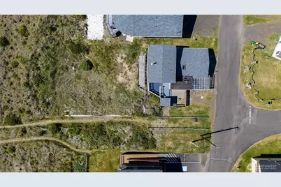 48571 Pacific Avenue, Moclips, WA 98571 - Photo 31