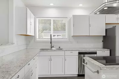 921 Autumn Lane #203, Bellingham, WA 98229 - Photo 15