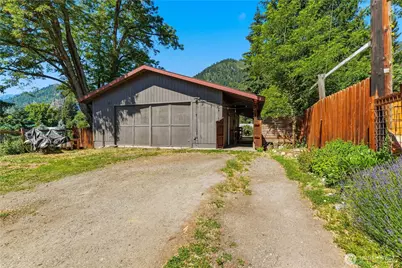303 Cascade Street, Leavenworth, WA 98826 - Photo 3
