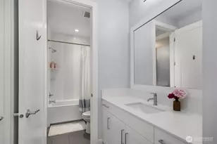 8701 NE Winslow Grove Ct, Bainbridge Island, WA 98110 - Photo 31