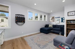 8701 NE Winslow Grove Ct, Bainbridge Island, WA 98110 - Photo 29