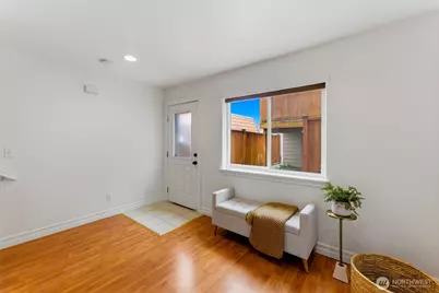 2611 6th Avenue #A, Tacoma, WA 98406 - Photo 7