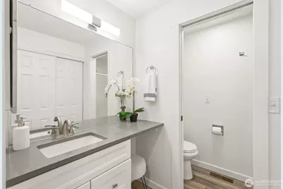 1414 154th Avenue NE #4403, Bellevue, WA 98007 - Photo 21
